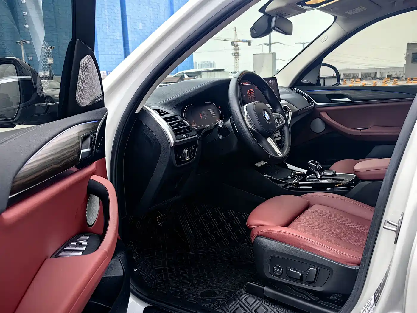 BMW X3 2023 Facelift xDrive30i Leading M Night Package фото 9