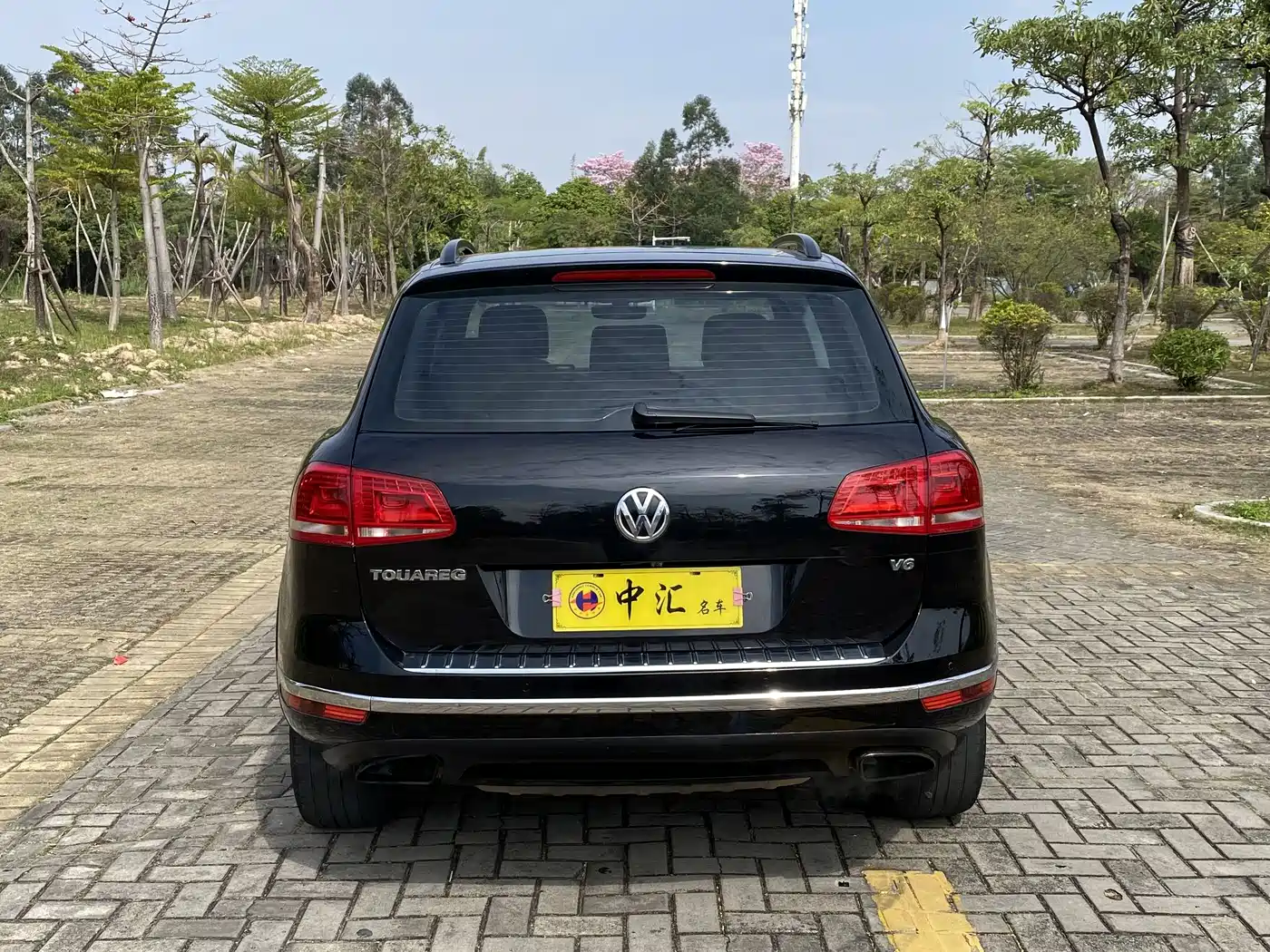 Volkswagen Touareg 2017 3.0TSI Explorer Edition фото 8