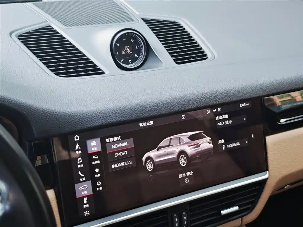 Porsche Cayenne 2018 Cayenne 3.0T фото 11