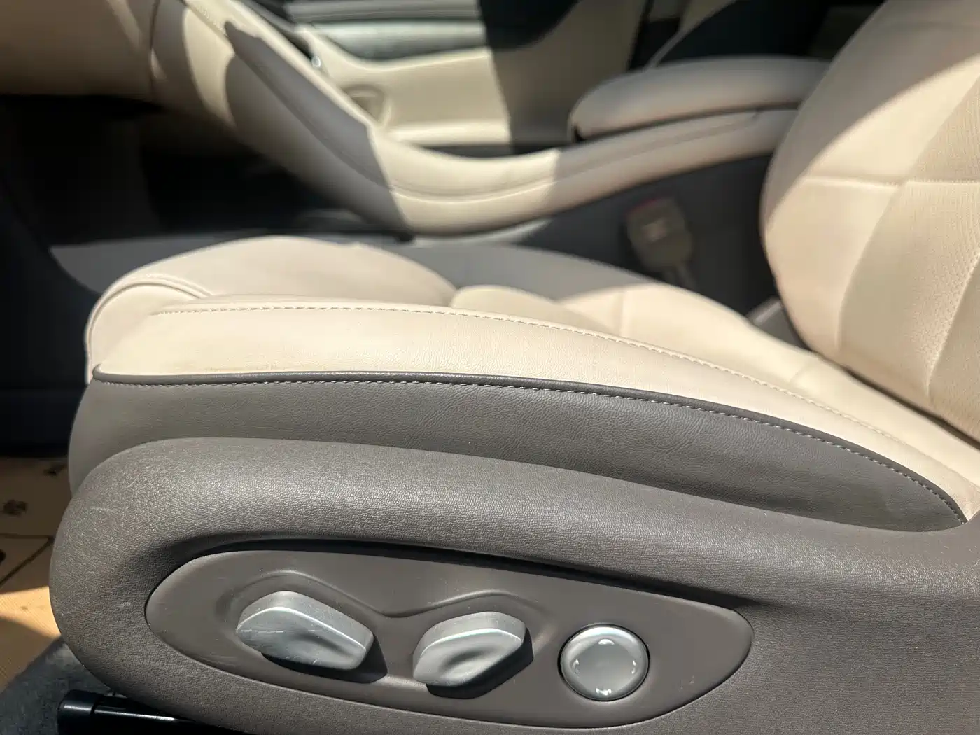 ZHIJI AUTOMOBILE ZHIJI L6