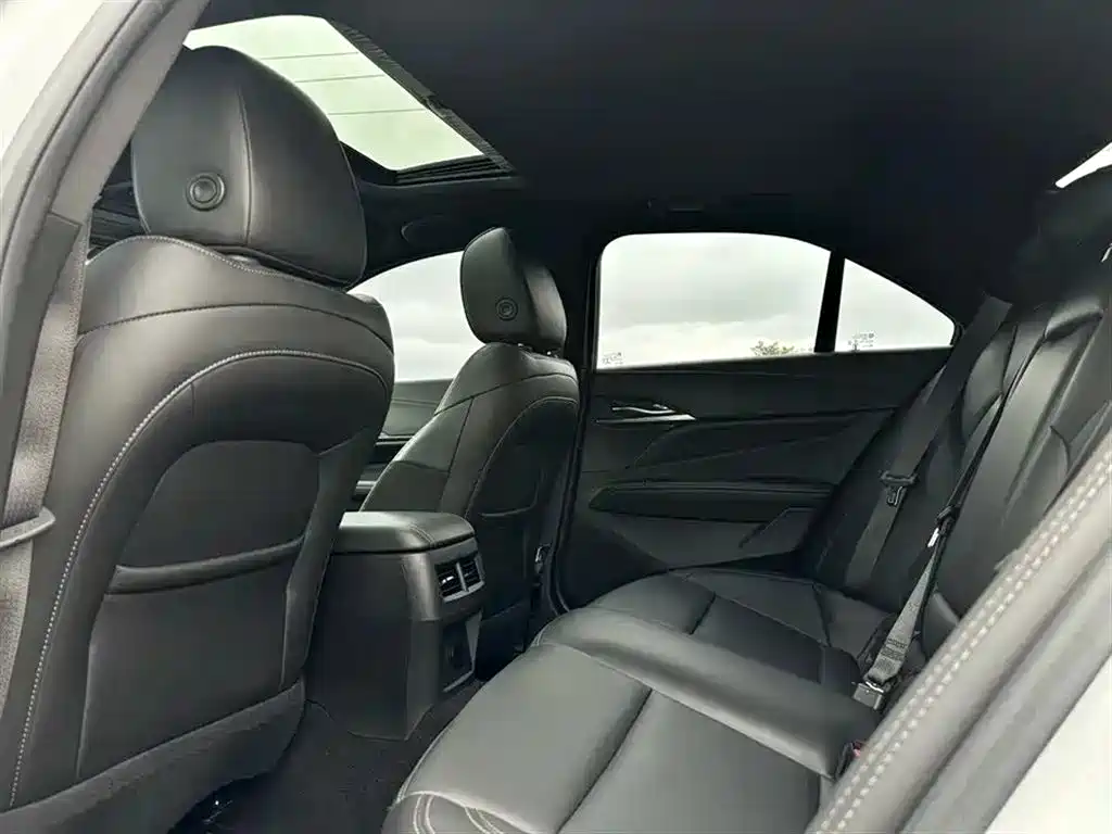 Cadillac CT4 2021 28T Luxury Model фото 6