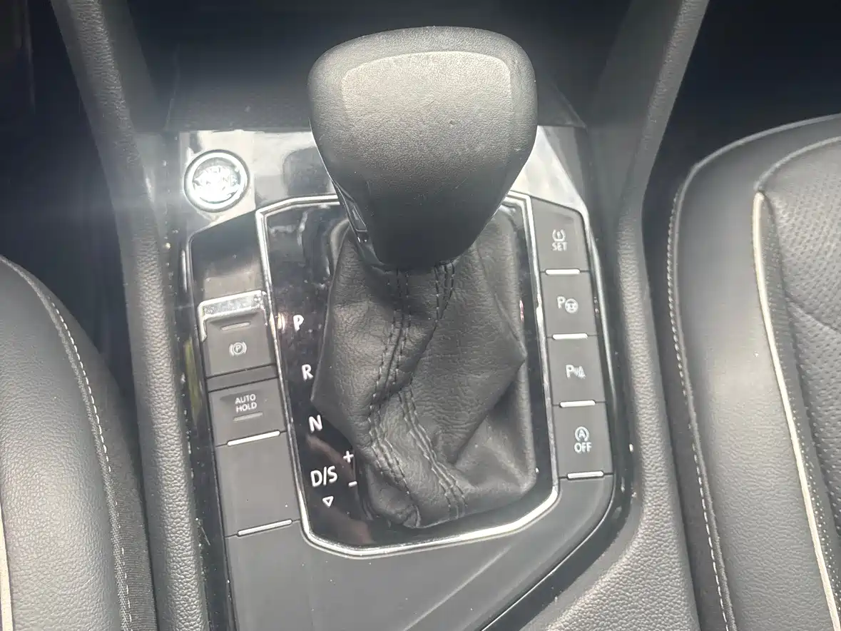 Volkswagen Tiguan L 2017 330TSI Automatic 2WD Flagship Edition фото 14