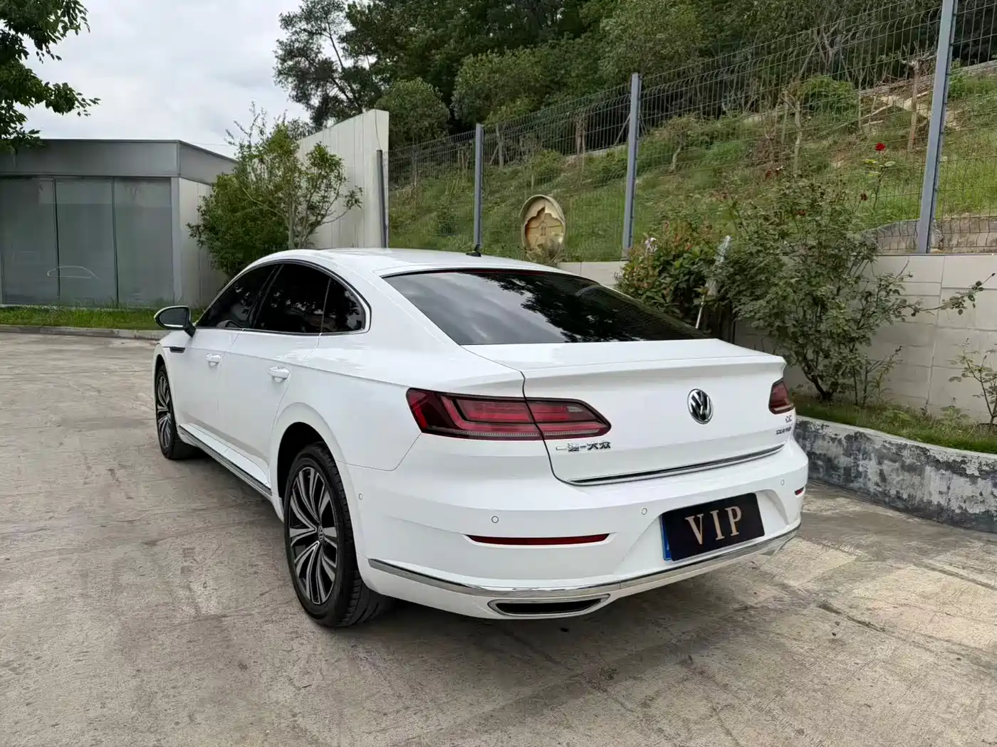 Volkswagen FAW-Volkswagen CC 2020 330TSI Glamour Version China VI фото 6