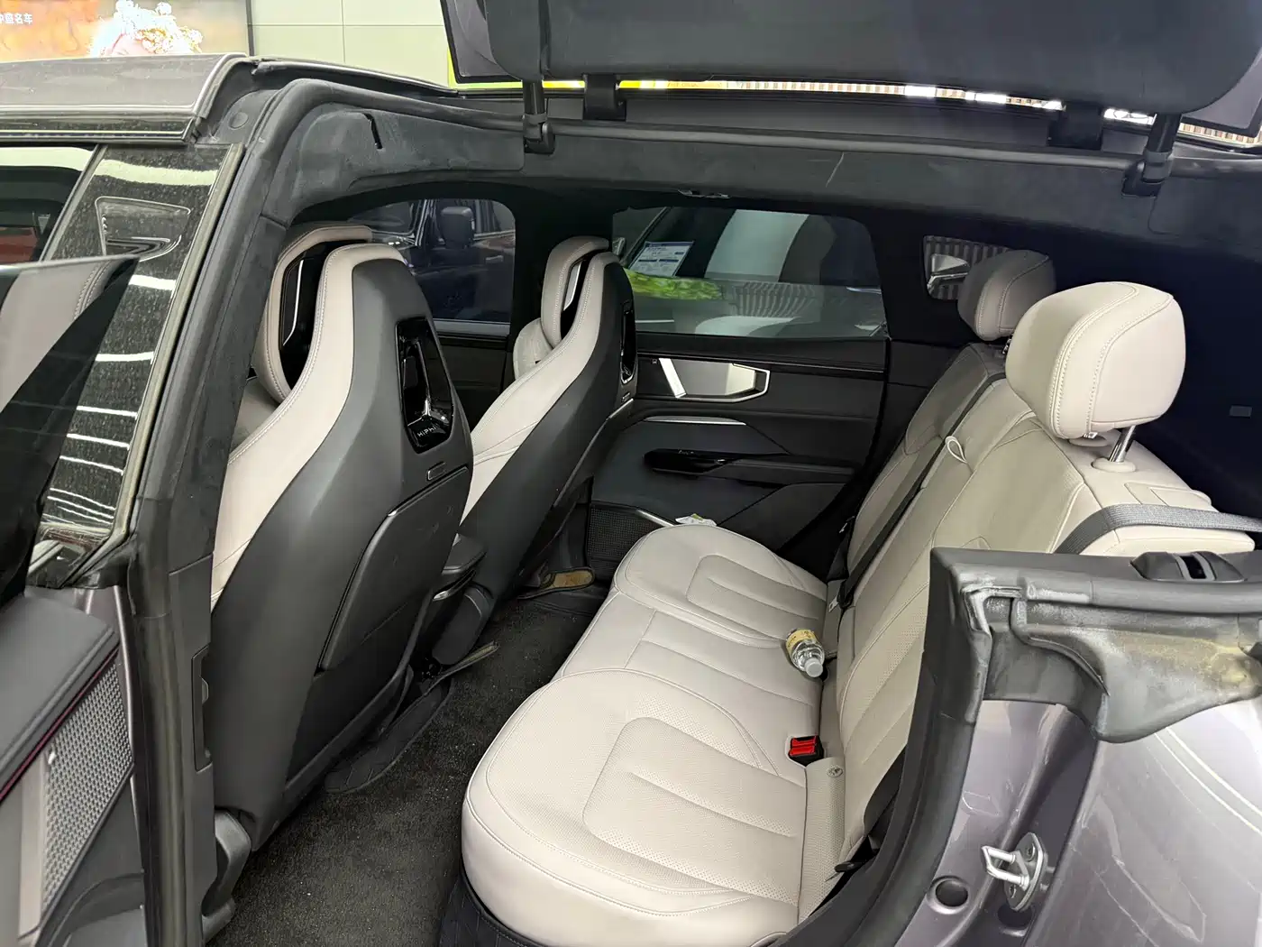 HiPhi Y 2023 2023 560km Elite Edition