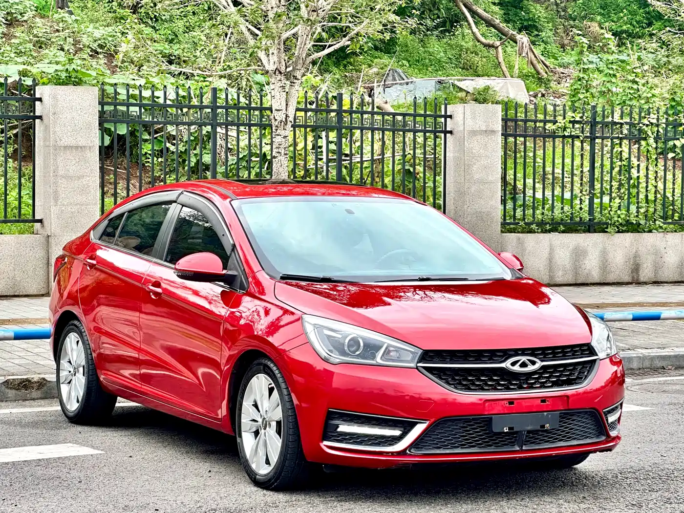 Chery Arrizo 5 2016 2016 1.5L CVT Sharp Leader