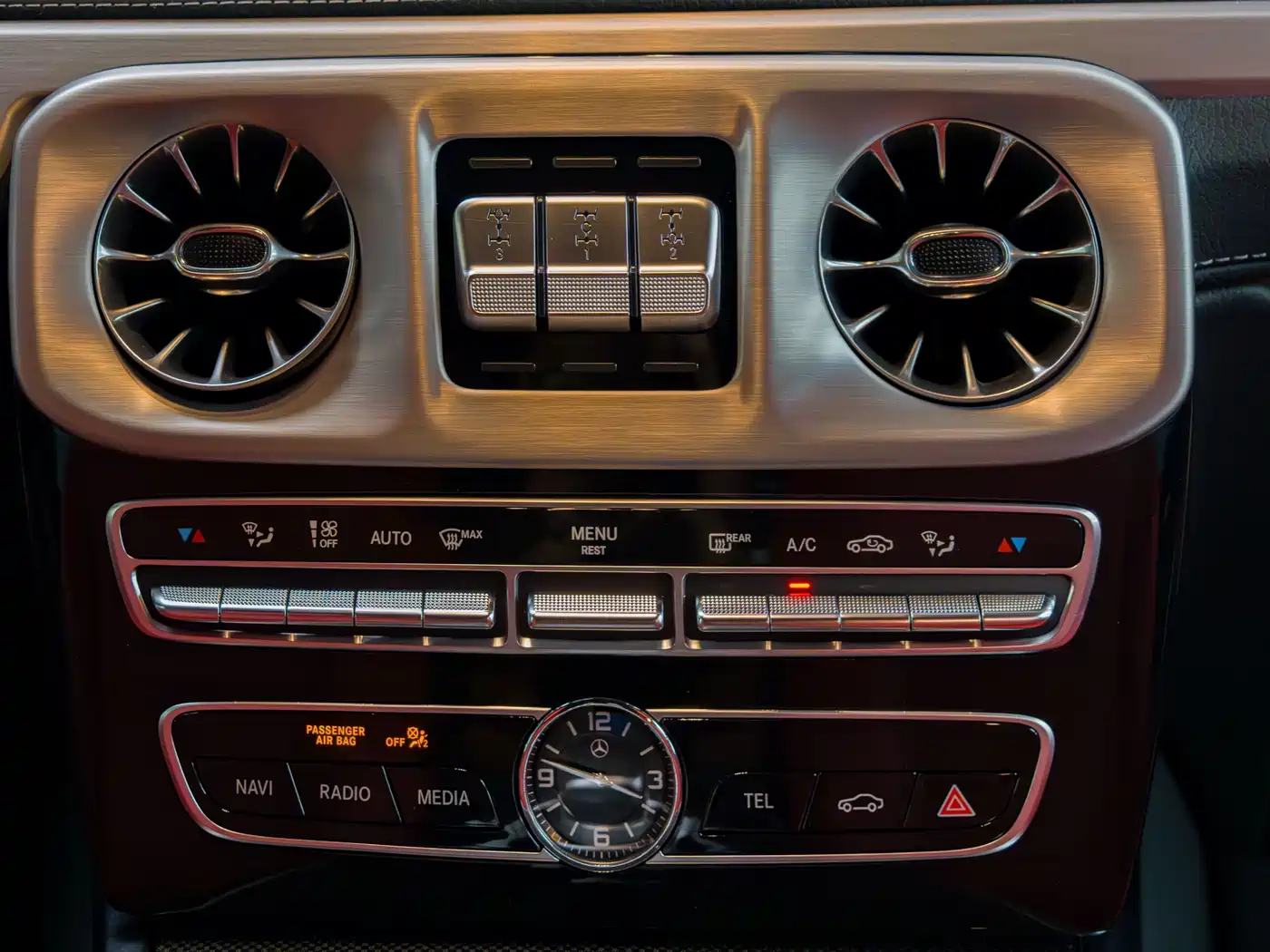 Mercedes-Benz G-Class 2023 G 500 фото 14