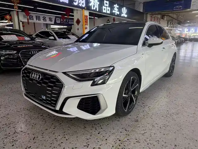 Audi A3 2021 Sportback 35 TFSI Fashion Sport