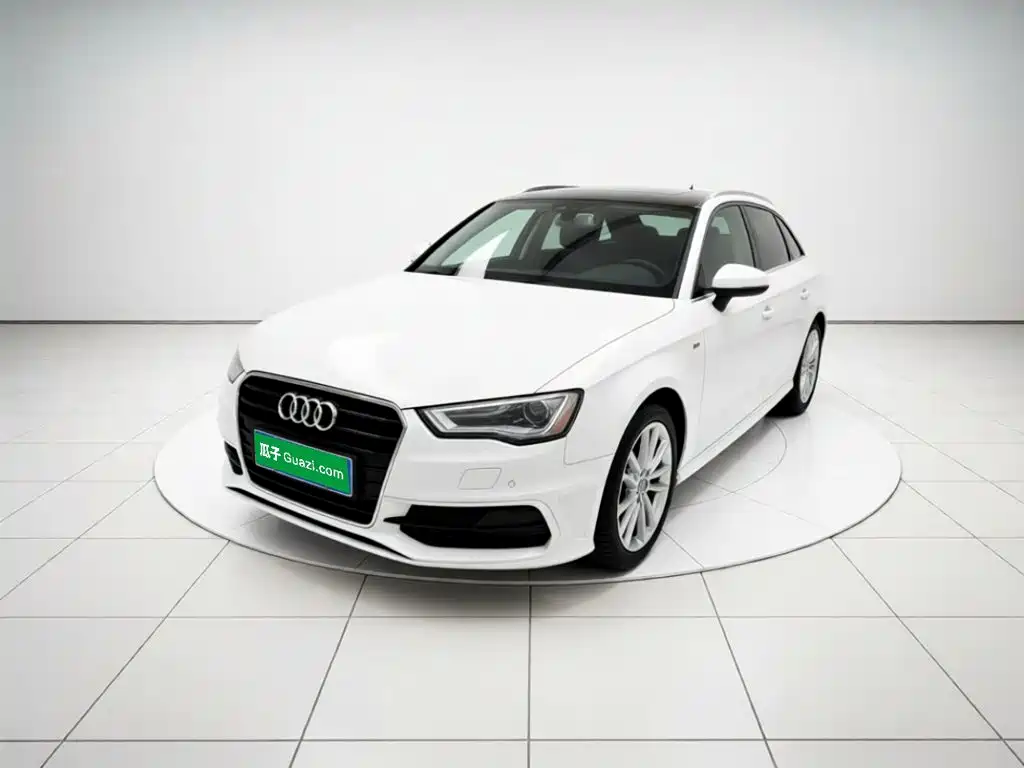 Audi A3 (Import) 2015 2014 Sportback 40 TFSI S line Comfort