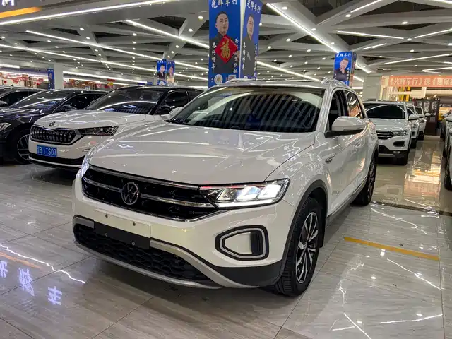 VOLKSWAGEN T ROC EXPLORING SONGS