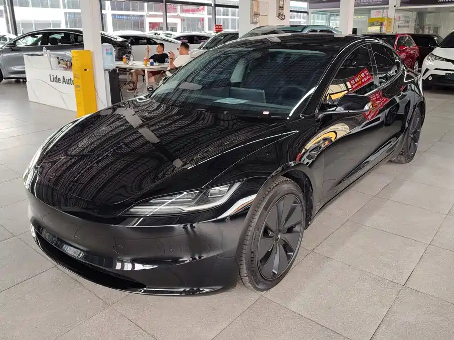Tesla Model 3 2023 Rear-Wheel Drive