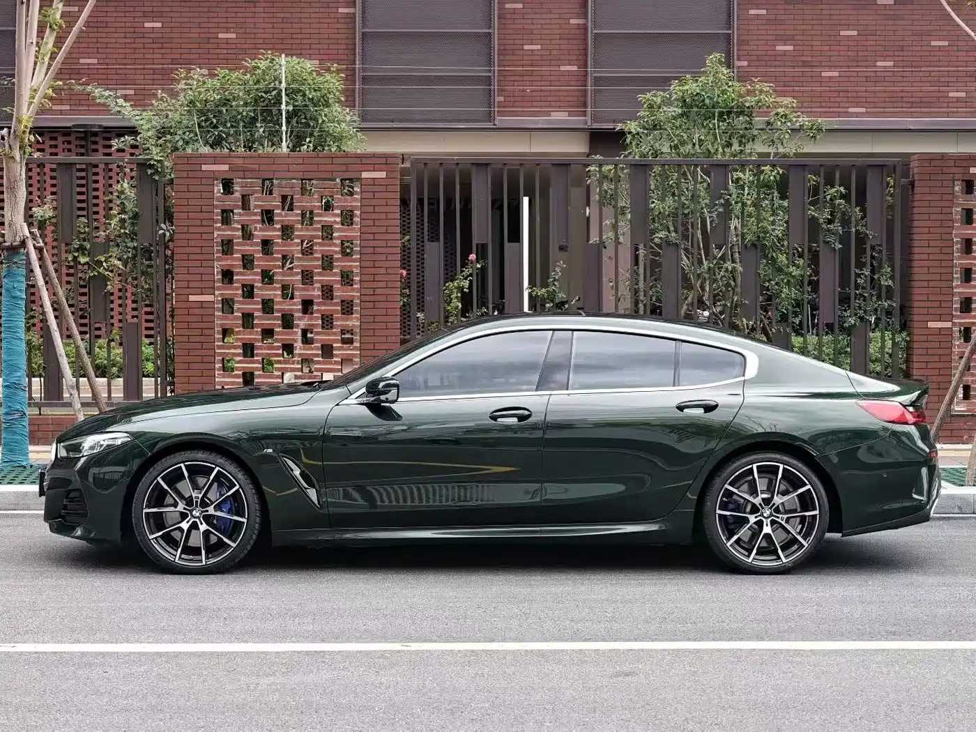 BMW 8 Series 2022 840i xDrive Gran Coupe M Sport Package фото 3