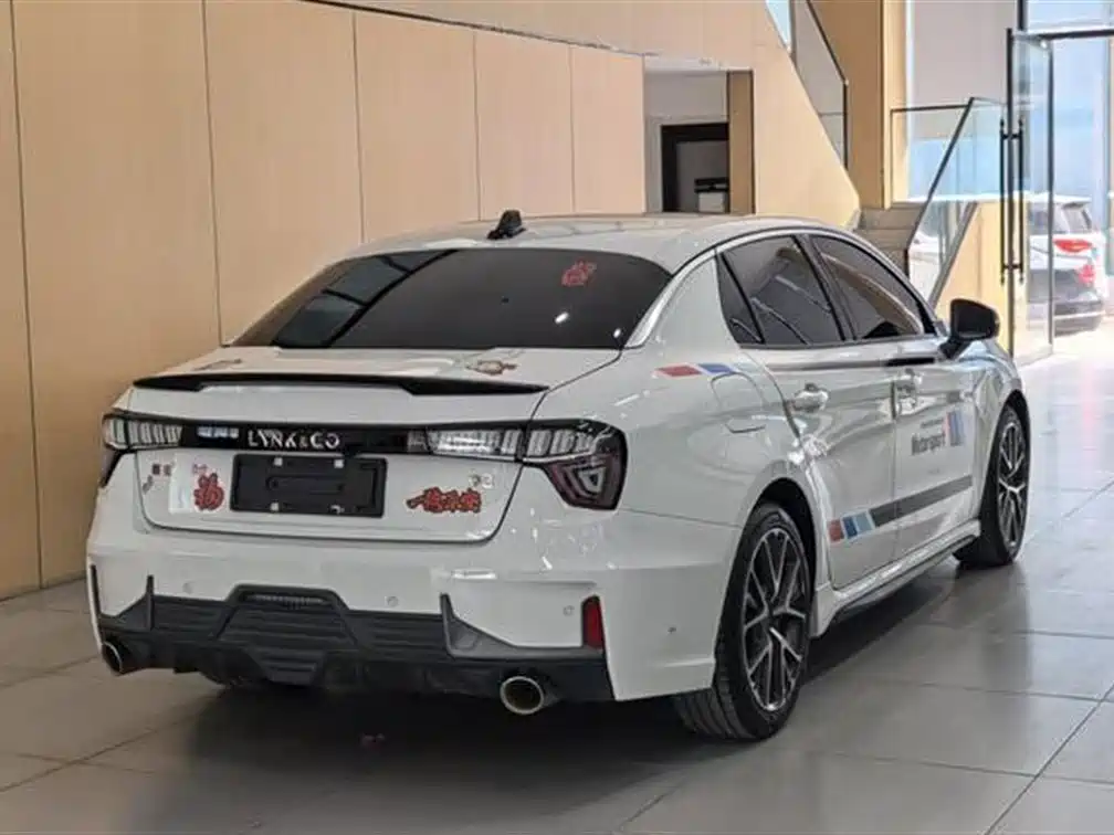 Lynk & Co 03 2018 1.5TD DCT Power Pro Version China V фото 9