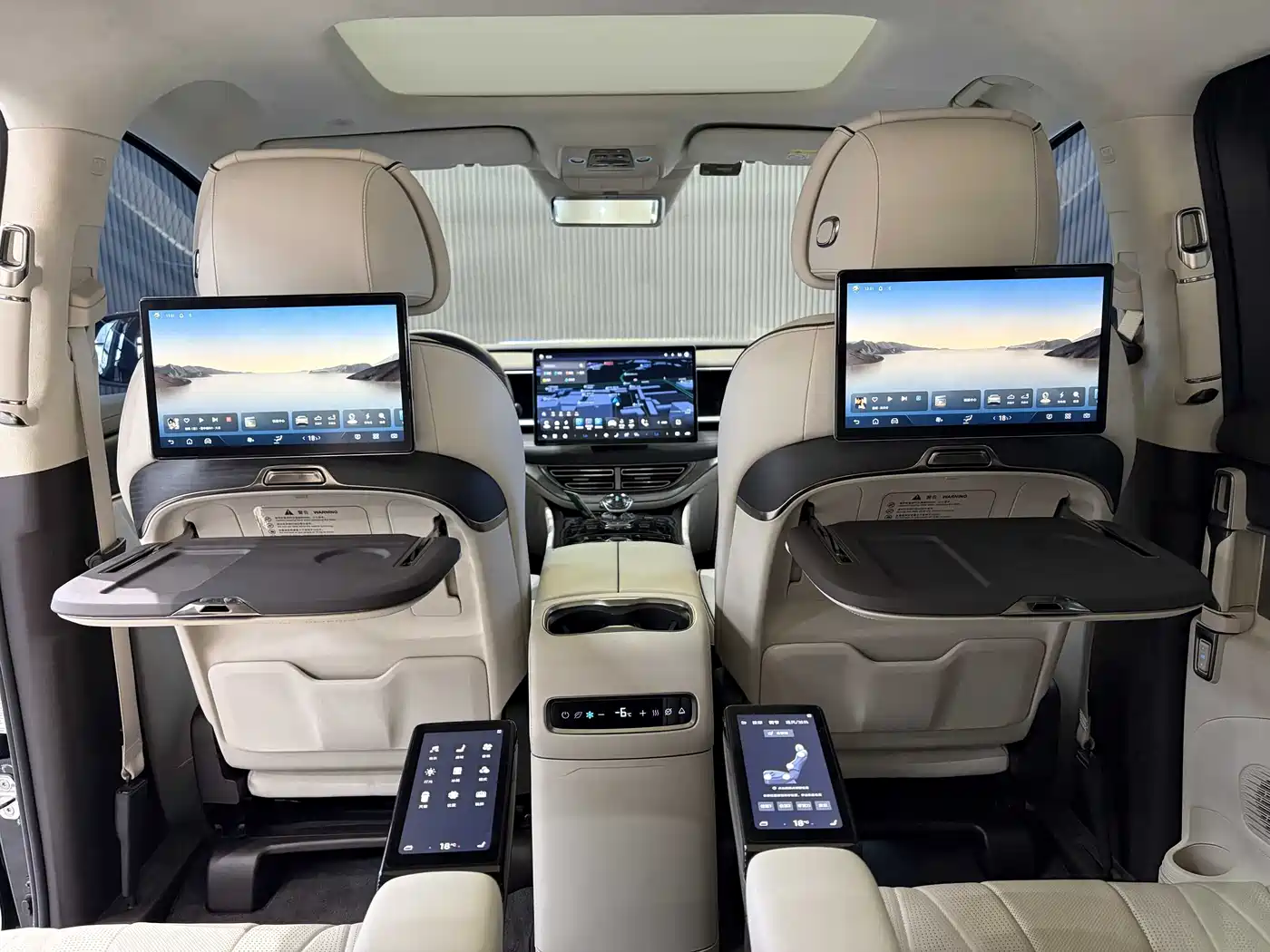 Denza D9 2024 DM-i 980 AWD Flagship фото 2