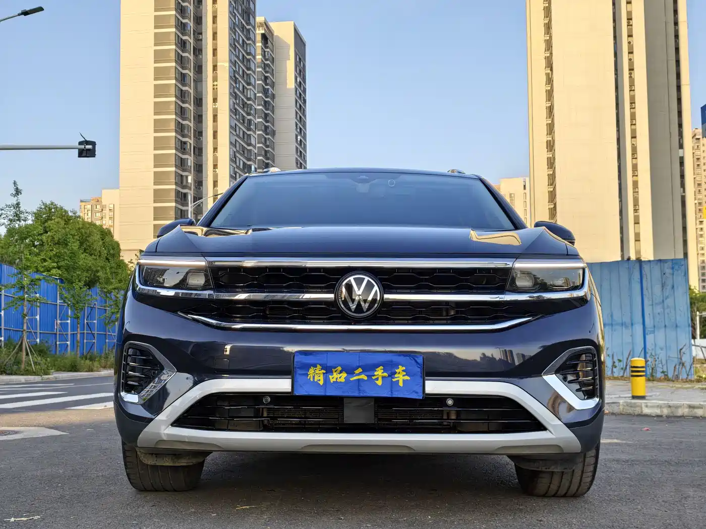 Volkswagen Talagon 2023 380TSI 4WD R-Line Explorer Edition фото 2