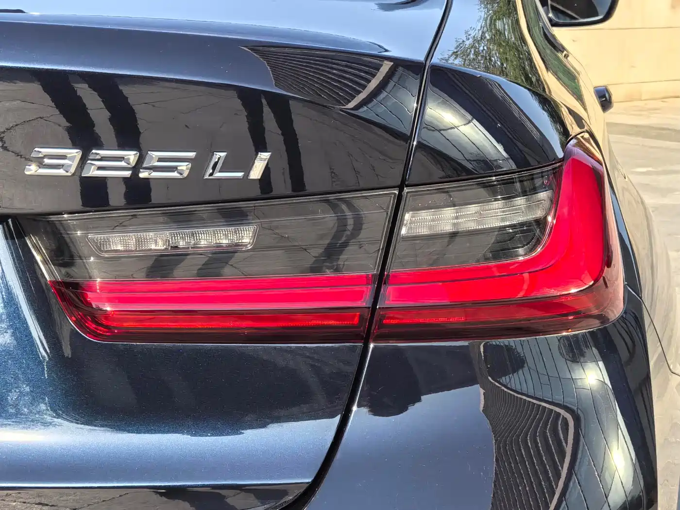 BMW 3 Series 2025 325Li M Sport Package фото 9