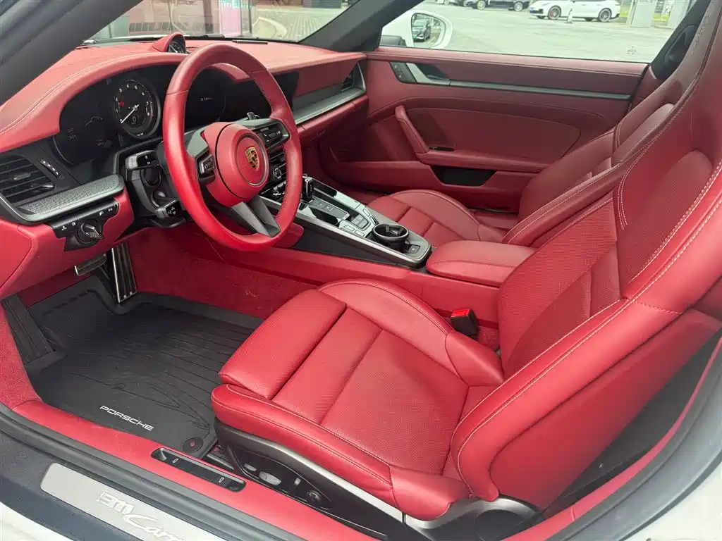 Porsche 911 2023 Carrera 3.0T фото 10