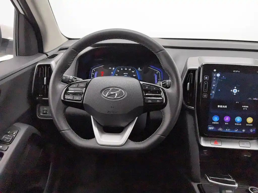 Hyundai Beijing Hyundai ix35 2023 2021 2.0L Automatic 2WD GLS Leading Edition