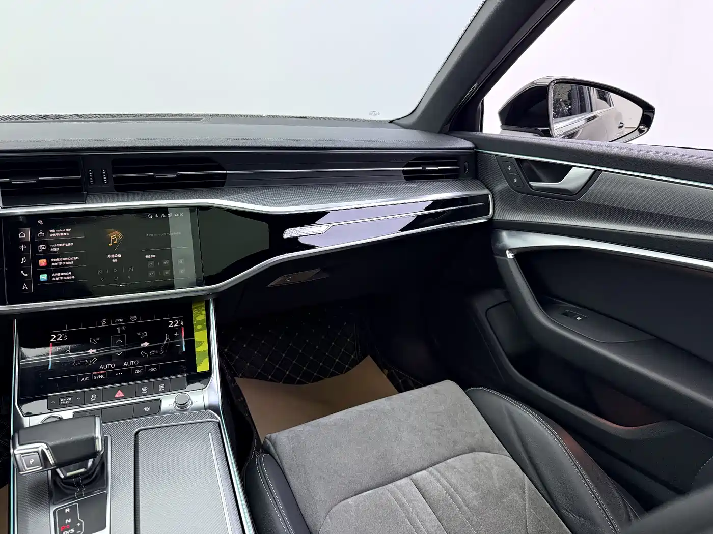 Audi A6L 2022 40 TFSI Luxury Dynamic фото 8