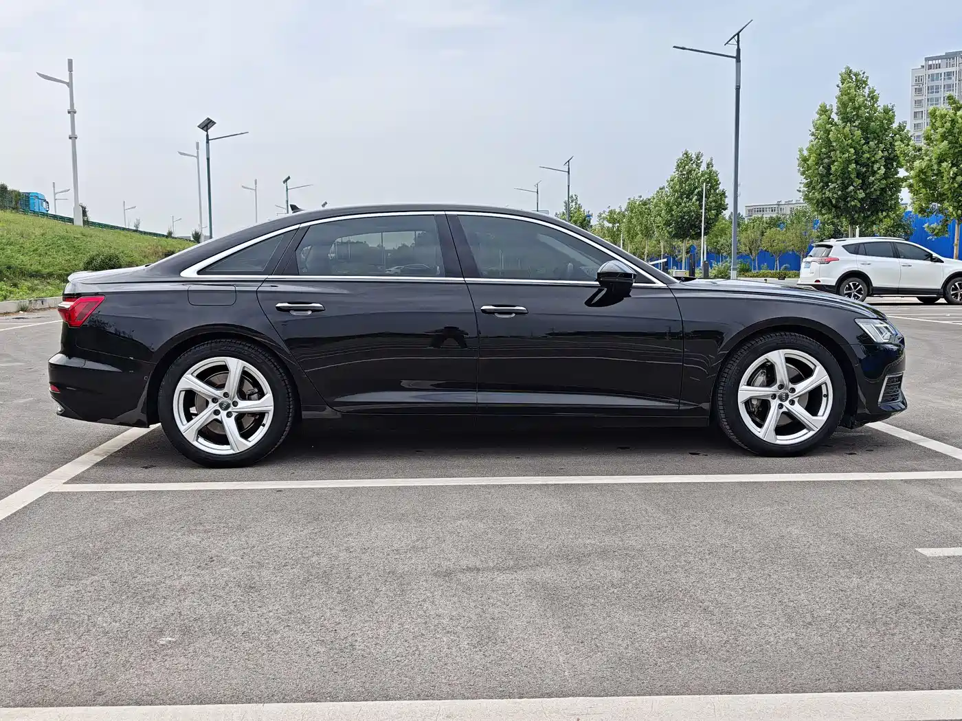 Audi A6L 2019 45 TFSI quattro Premium Elegance фото 8