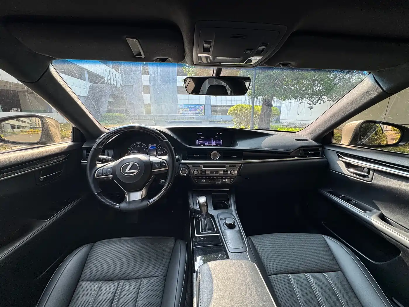 Lexus ES 2015 200 Elite Edition фото 7