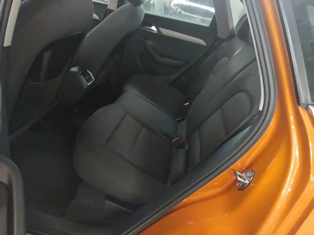 Фото 17 - Audi Q3