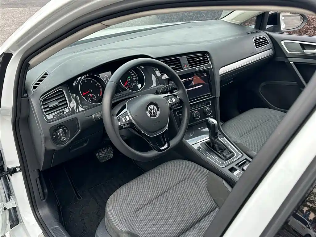 Volkswagen Golf 2019 280TSI DSG Comfort (China V) фото 6