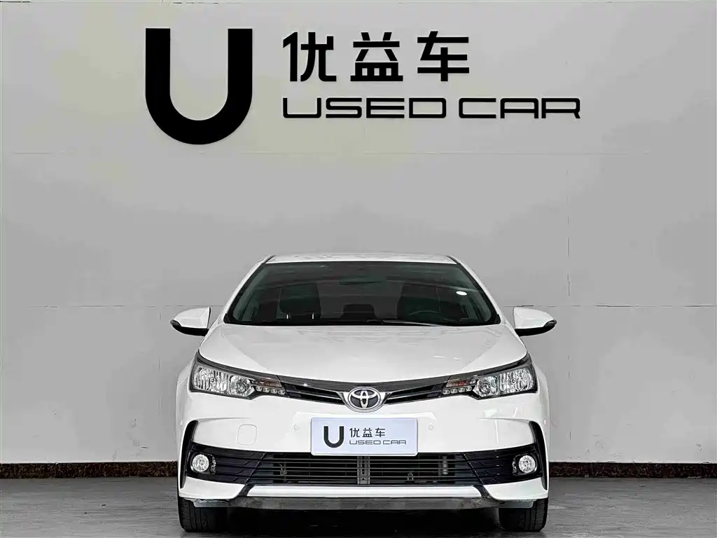 Toyota Corolla 2017 Facelift 1.2T S-CVT GL фото 2