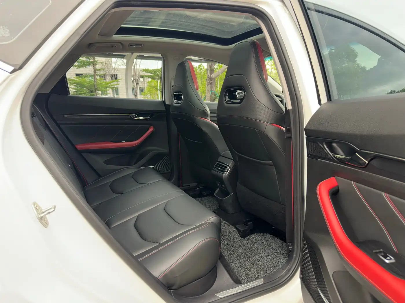 GEELY AUTOMOBILE EMGRAND S