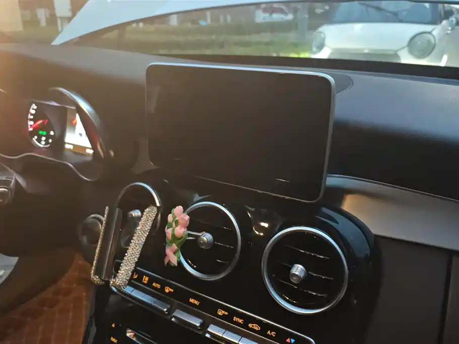 Mercedes-Benz C-Class 2018 C 200 Sport Edition фото 13