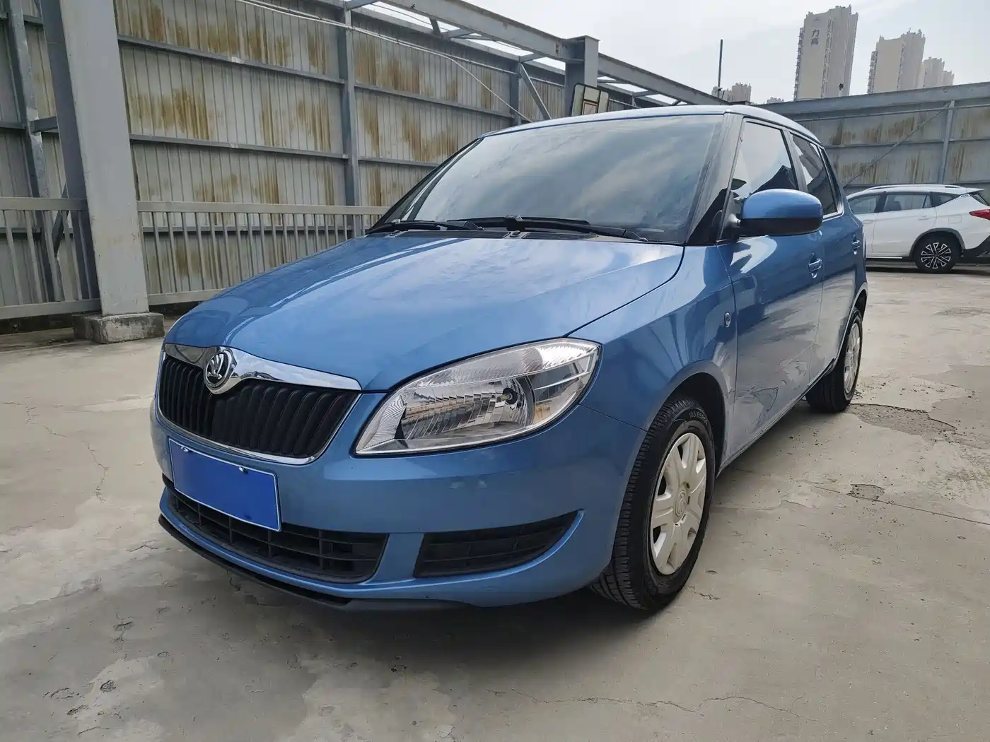 Škoda Fabia 2014 1.4L Manual Crystal Edition