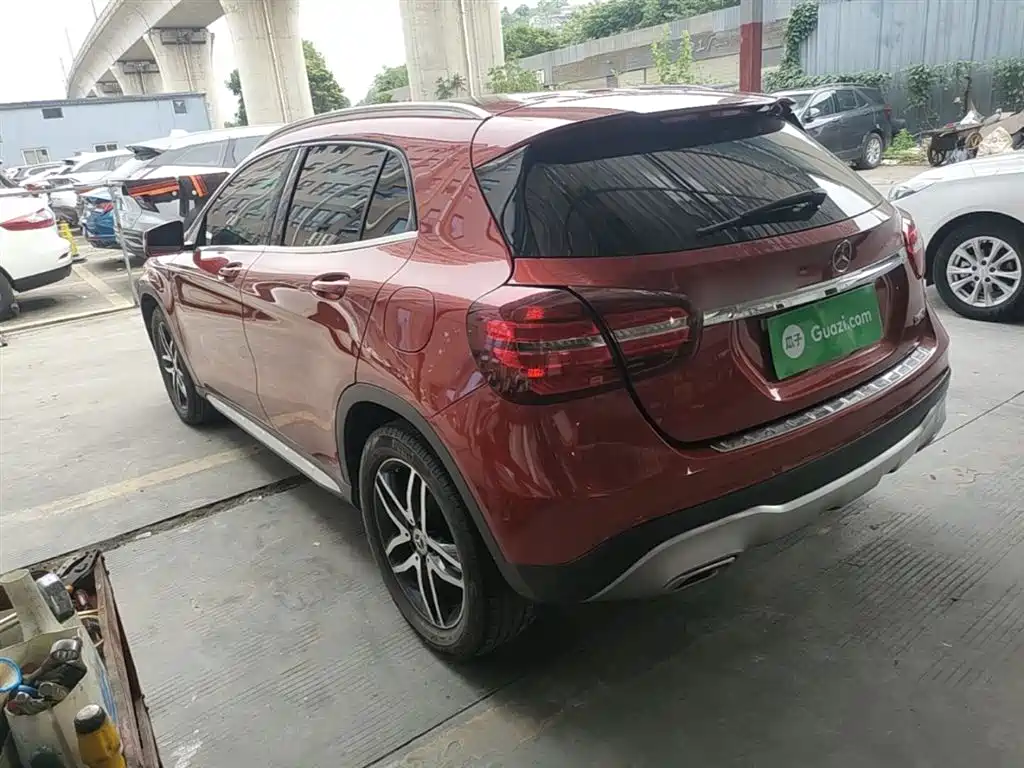 Mercedes-Benz GLA 2017 GLA 200 Fashion фото 5