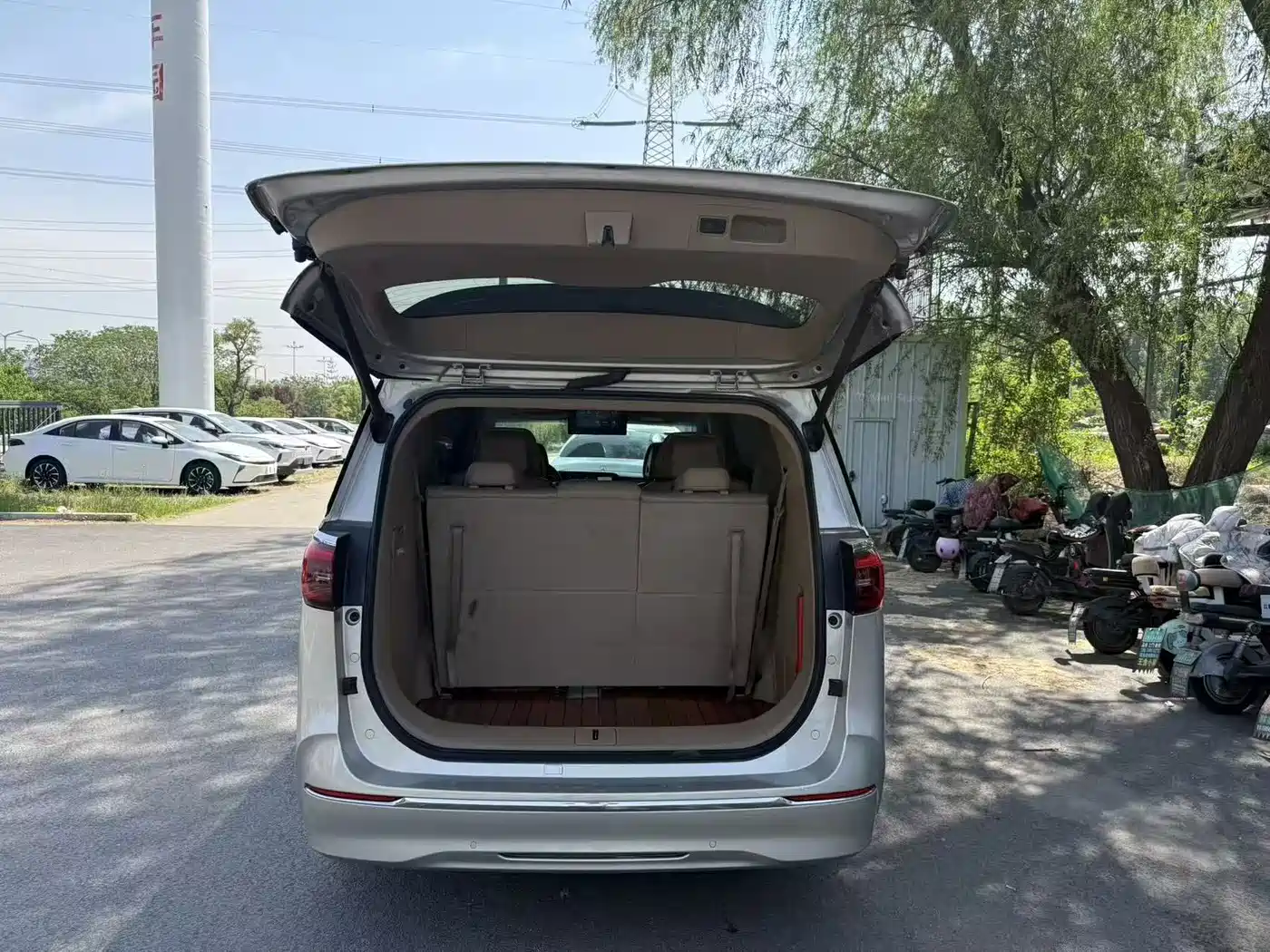 Buick GL8 2020 Model ES Landglory 653T Premium фото 13