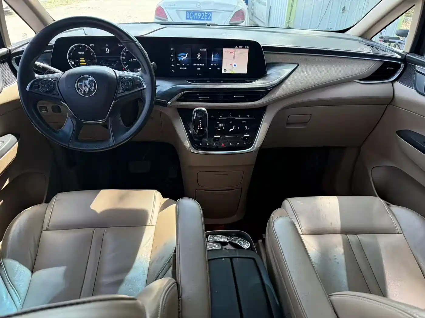 Buick GL8 2020 Model ES Landglory 653T Premium фото 9