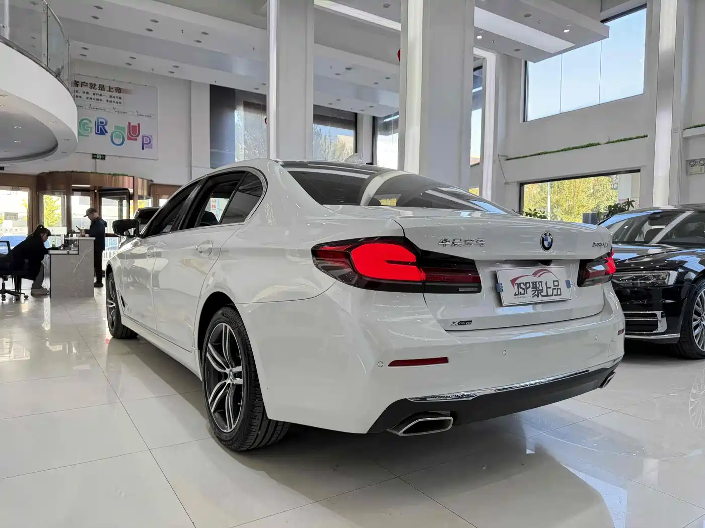 BMW 5 Series 2021 530Li xDrive Luxury Package фото 12