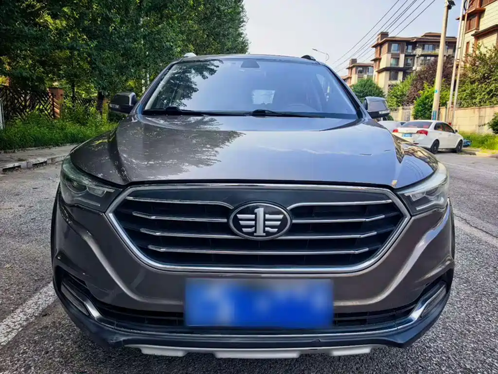 Besturn X40 2019 2019 1.6L Manual Luxury China VI