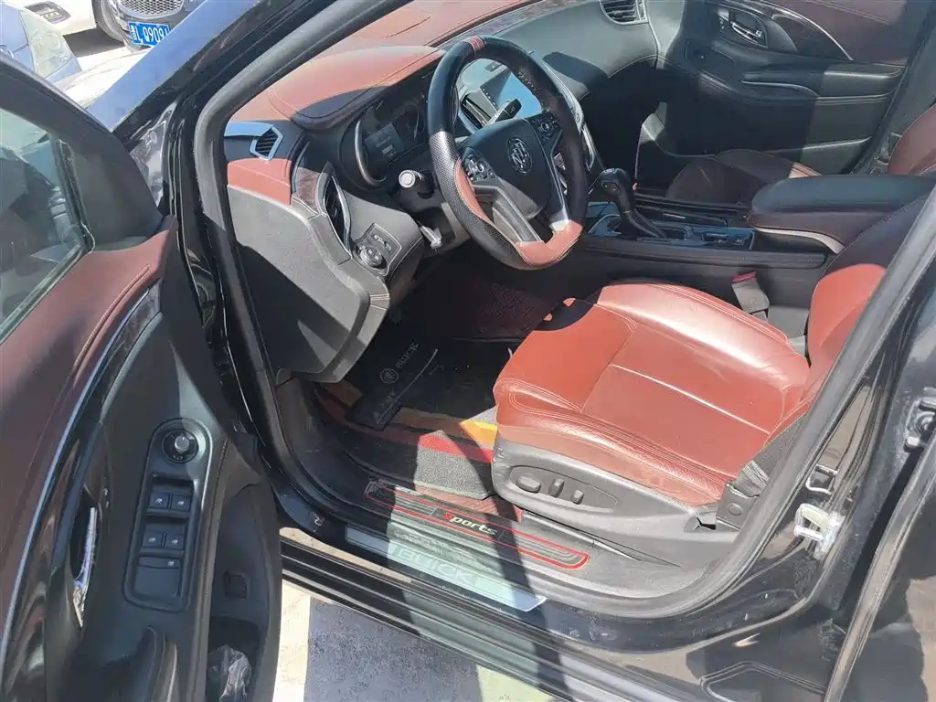 Buick LaCrosse 2013 2.4L SIDI Elite Comfort фото 16