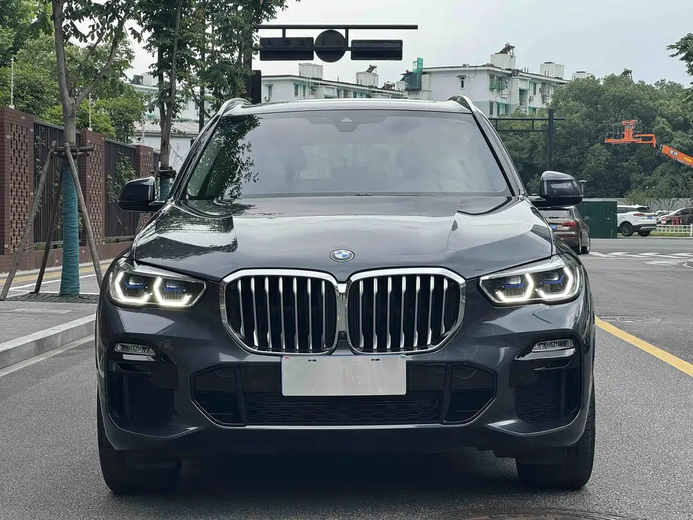 BMW X5 (Import) 2020 xDrive40i M Sport Package фото 2