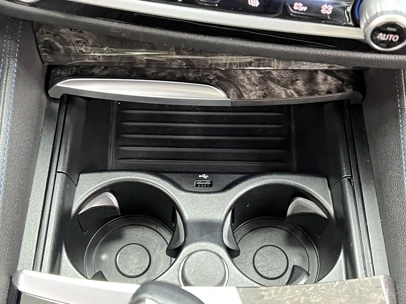 BMW 6 Series GT 2019 630i M Sport Package фото 15