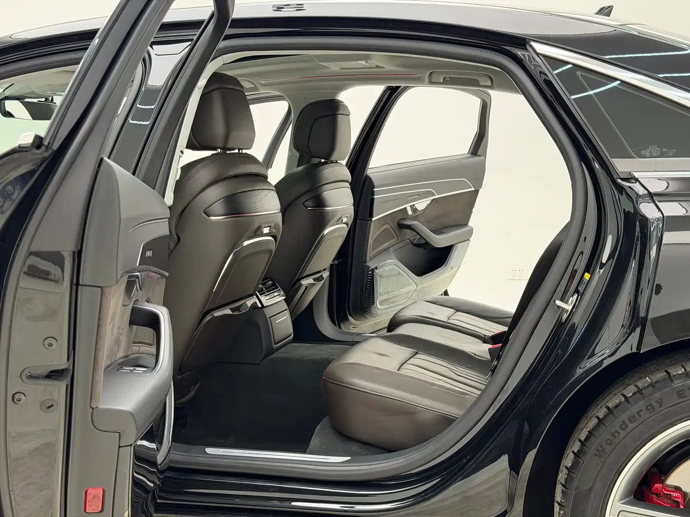 Audi A8 2019 Plus A8L 50 TFSI quattro Comfort фото 29