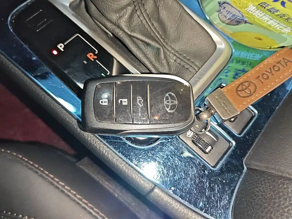 Toyota Highlander 2021 2.0T AWD Premium 7-Seater фото 9