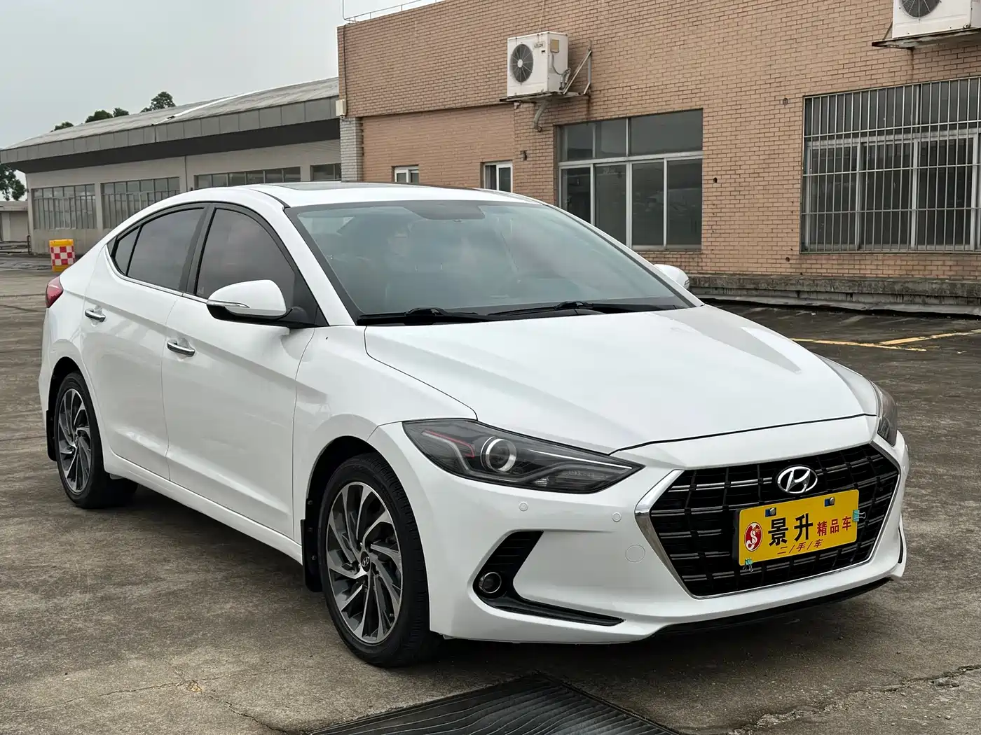 Hyundai Elantra 2019 1.4T Dual-clutch XuanDong·Vitality Type фото 3