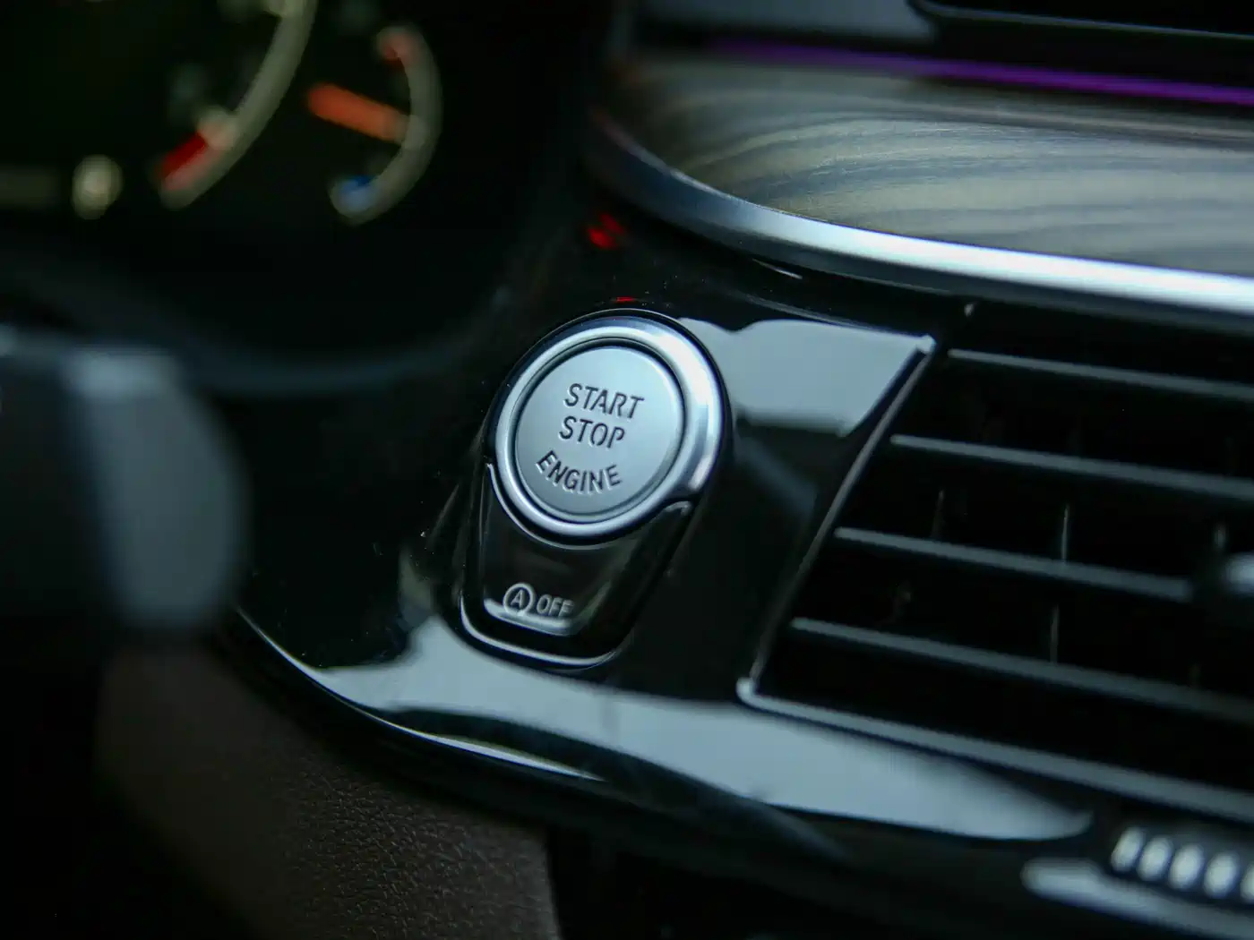 BMW 5 Series 2019 530Li Leading Luxury Package фото 14