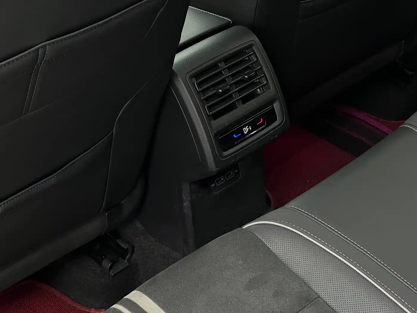 Volkswagen Golf 2021 280TSI DSG R-Line фото 15