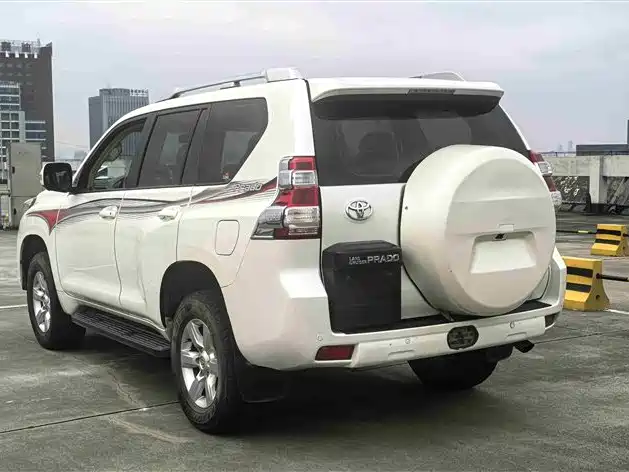 Toyota Prado (Import) 2015 2014 2.7L Automatic Luxury