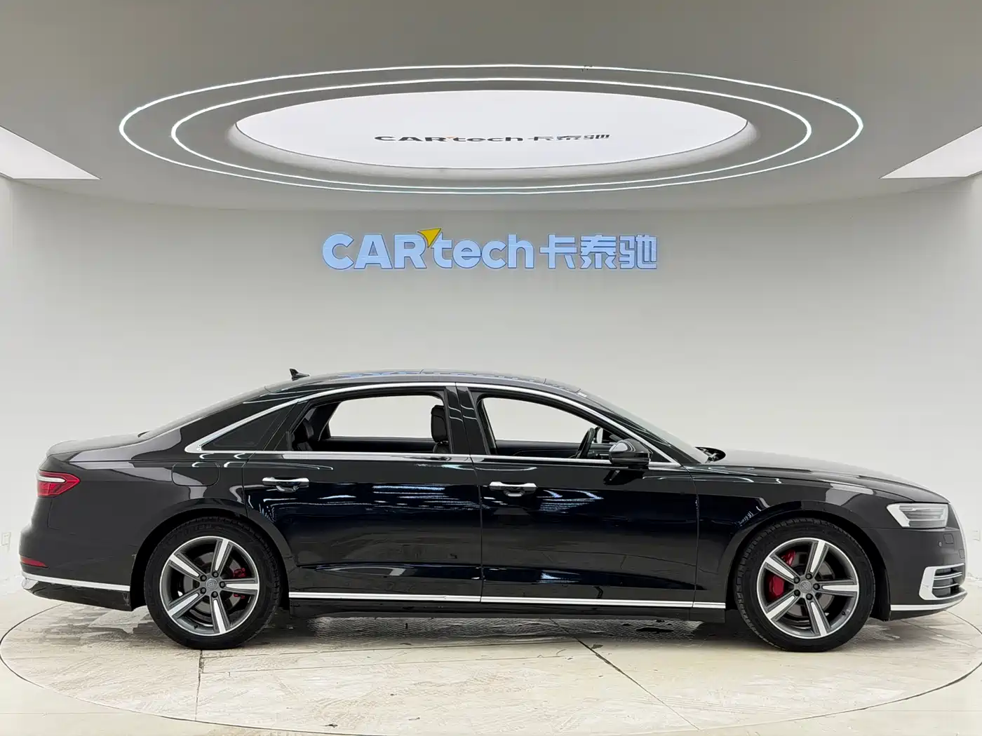 Audi A8 2019 Plus A8L 50 TFSI quattro Comfort фото 4
