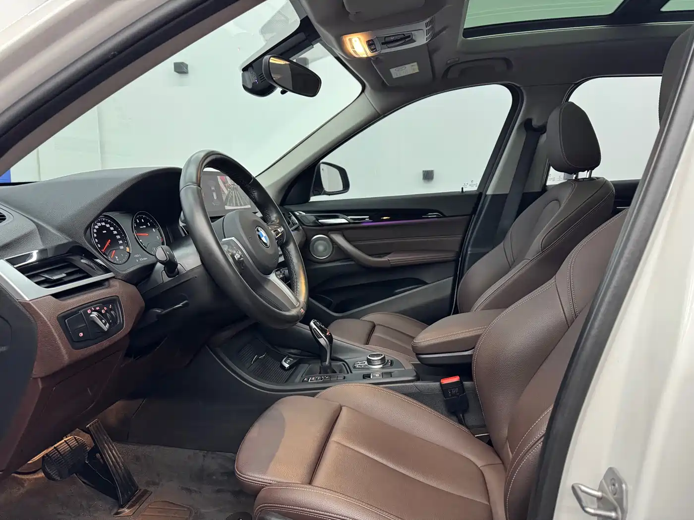 BMW X1 2022 sDrive25Li Leading фото 4