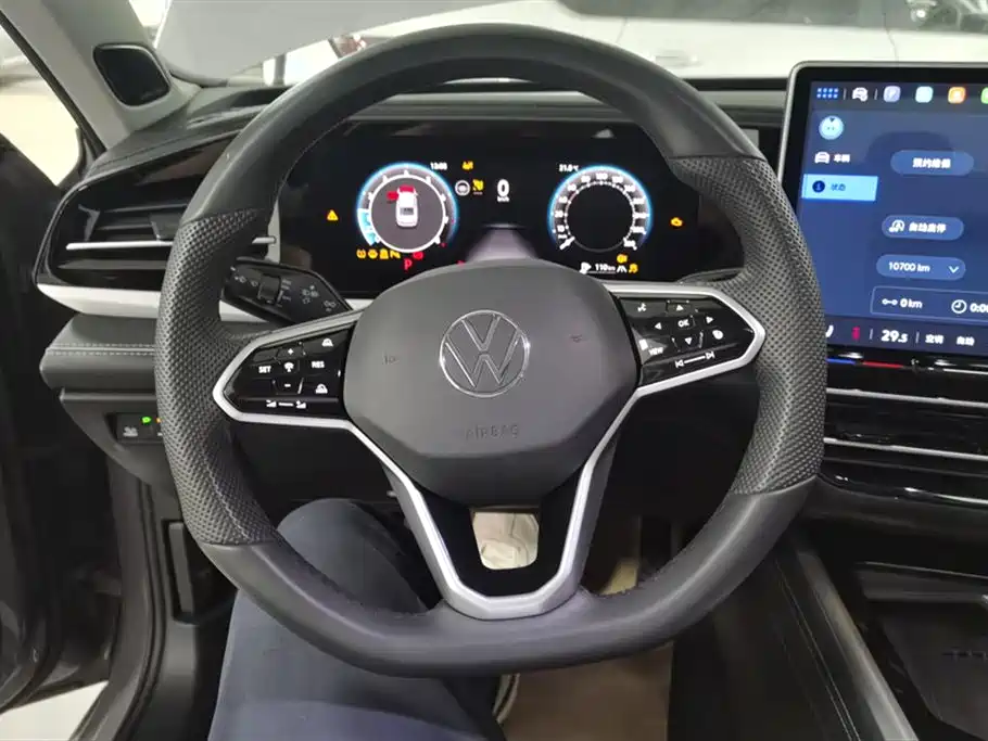 Volkswagen Passat 2025 Pro 380TSI Dragon Prestige Edition фото 15
