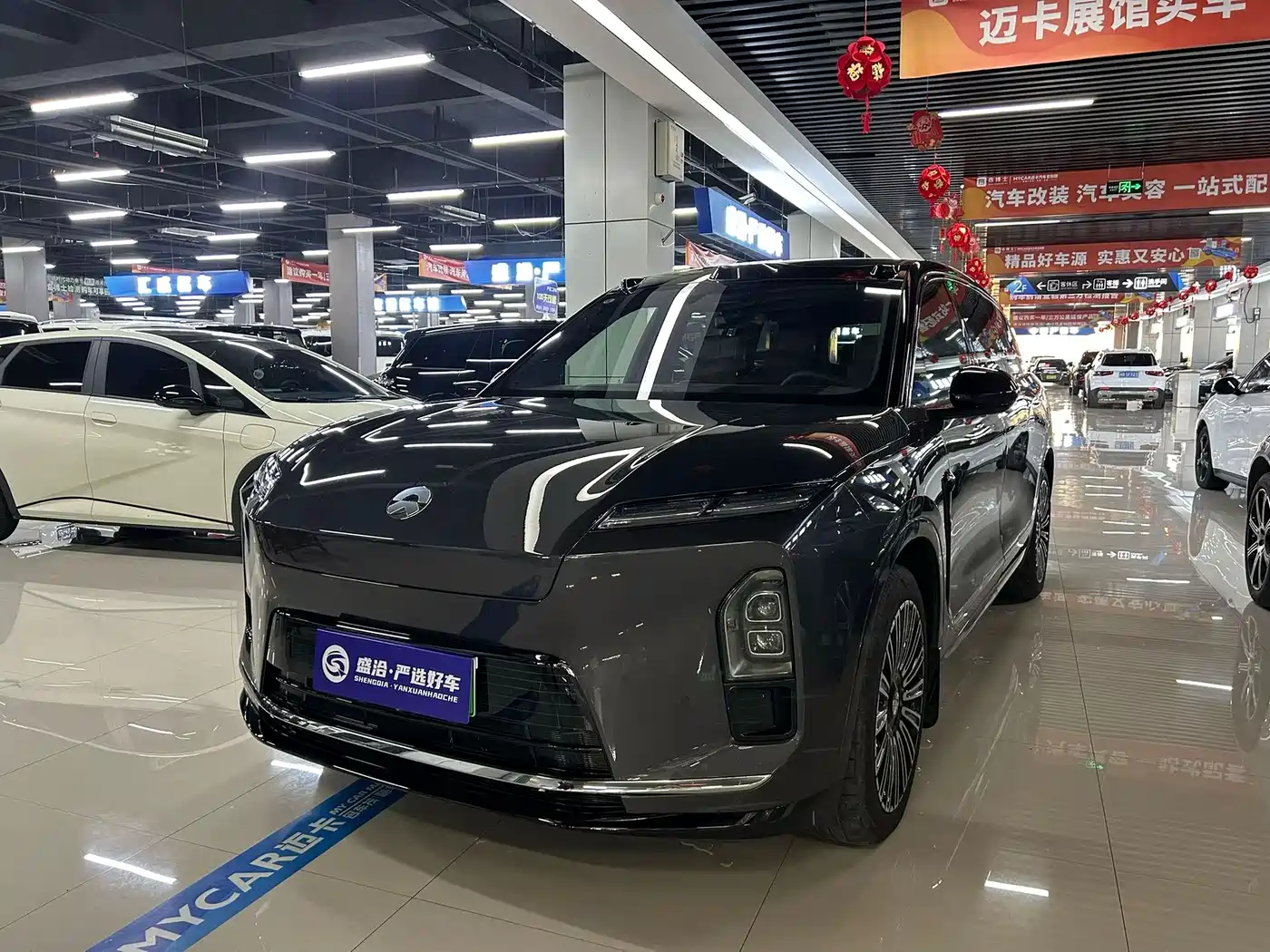 NIO ES8 2025 Model 6-Seat Executive Luxury Edition