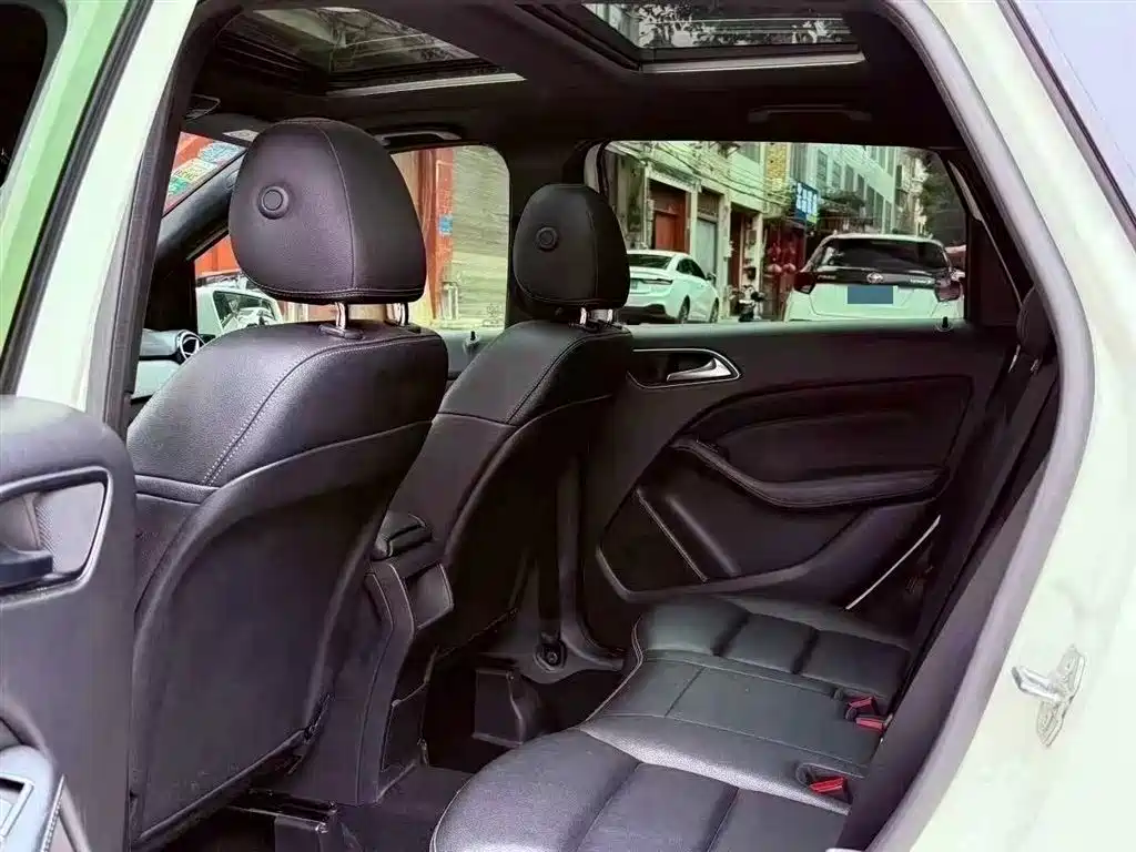 Mercedes-Benz B-Class 2017 B 200 Dynamic фото 6