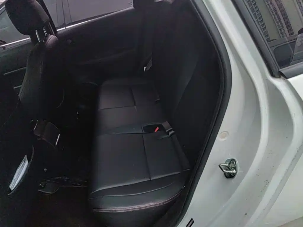 Фото 17 - Honda Fit
